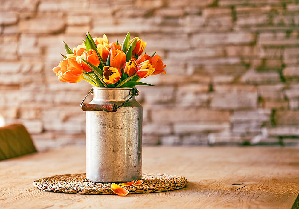 チューリップの花瓶